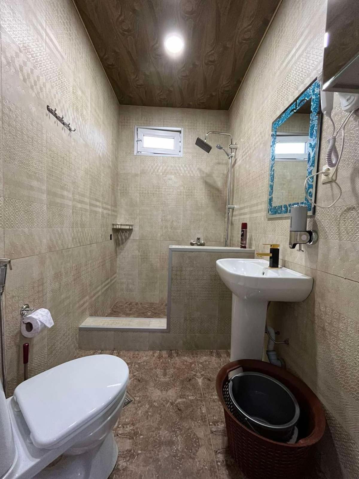 Ferienwohnung Guest Hause Giorgi,Kobuleti- Xala Khala Exterior foto