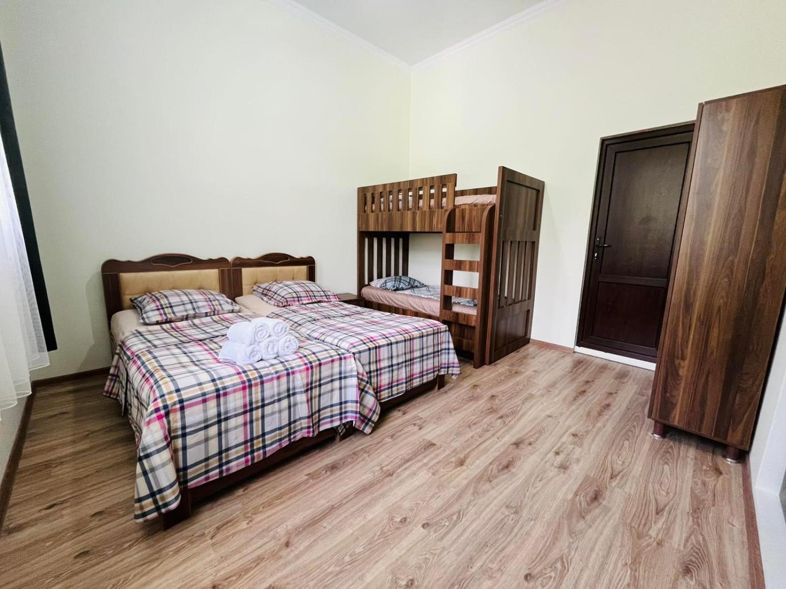 Ferienwohnung Guest Hause Giorgi,Kobuleti- Xala Khala Exterior foto