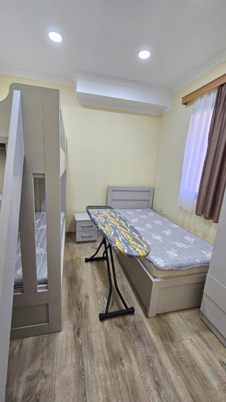 Ferienwohnung Guest Hause Giorgi,Kobuleti- Xala Khala Exterior foto